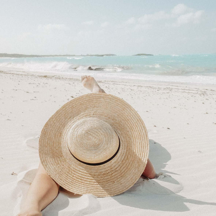 The effects of summer and the sun on your skin - APoEM