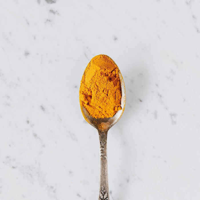 How and why should you moisturize oily skin? - APoEM